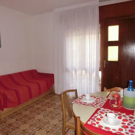 Bright Flat Close To Promenade Bibione